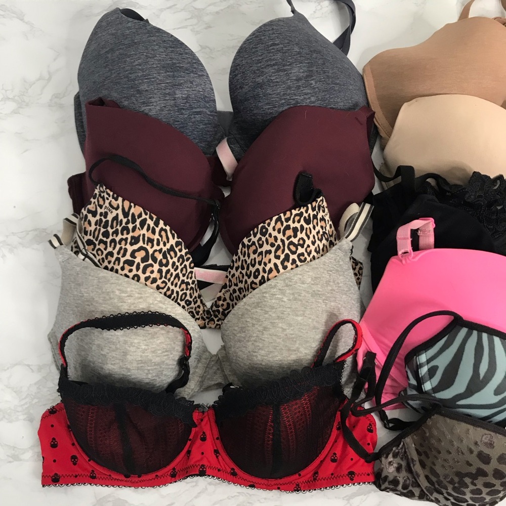 Victoria’s Secret bras bundle
